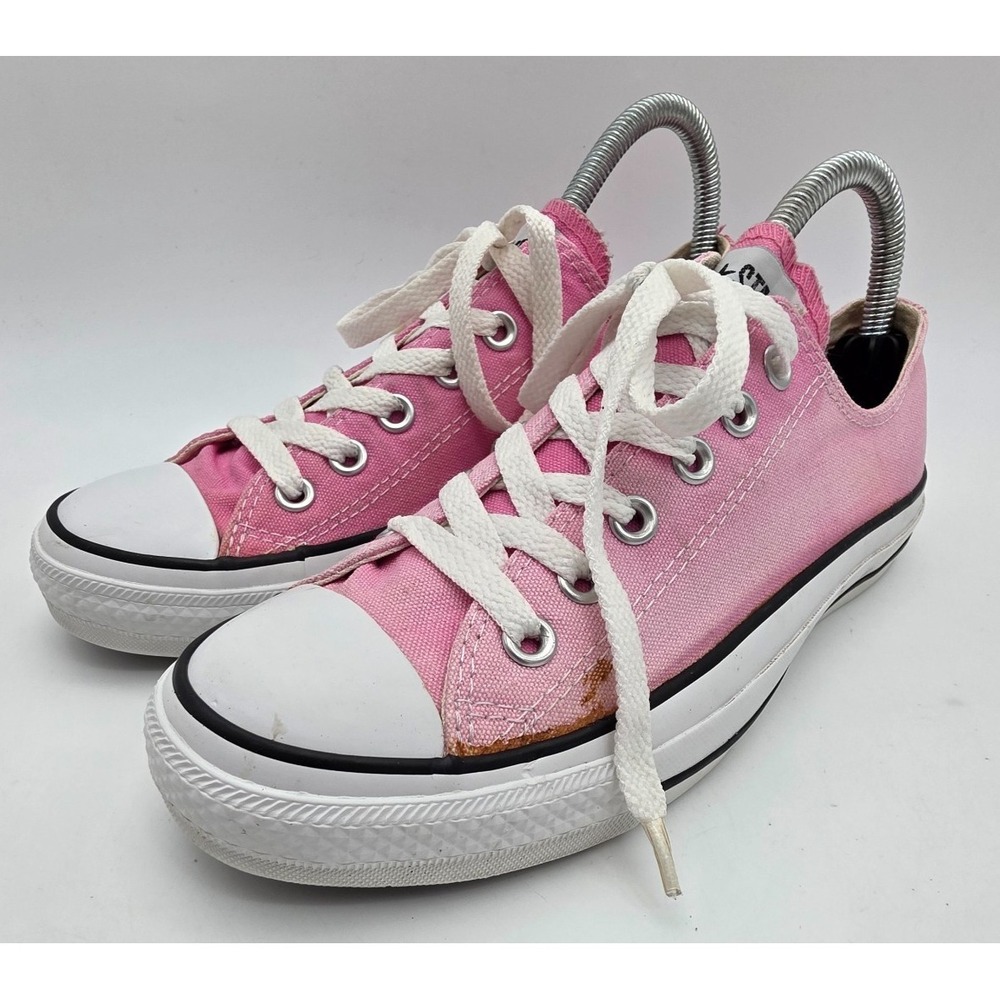 Converse Chuck Taylor All Star Shoes Womens 8 Pink Low Top Sneakers M9007